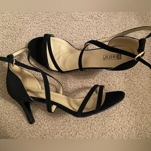 Black IDIFU Strappy Sandals Women’s 11